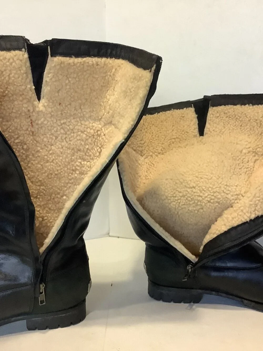 Women's UGG Barolo Riding Boots Knee High Sherpa Lined Black Size 9.5 1001657